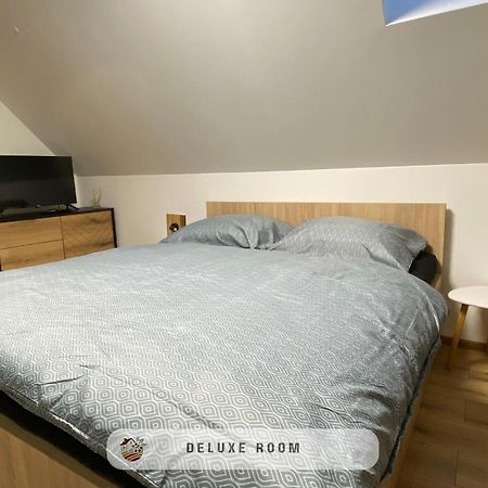 Apartmanovy Dom Visnove Buitenkant foto