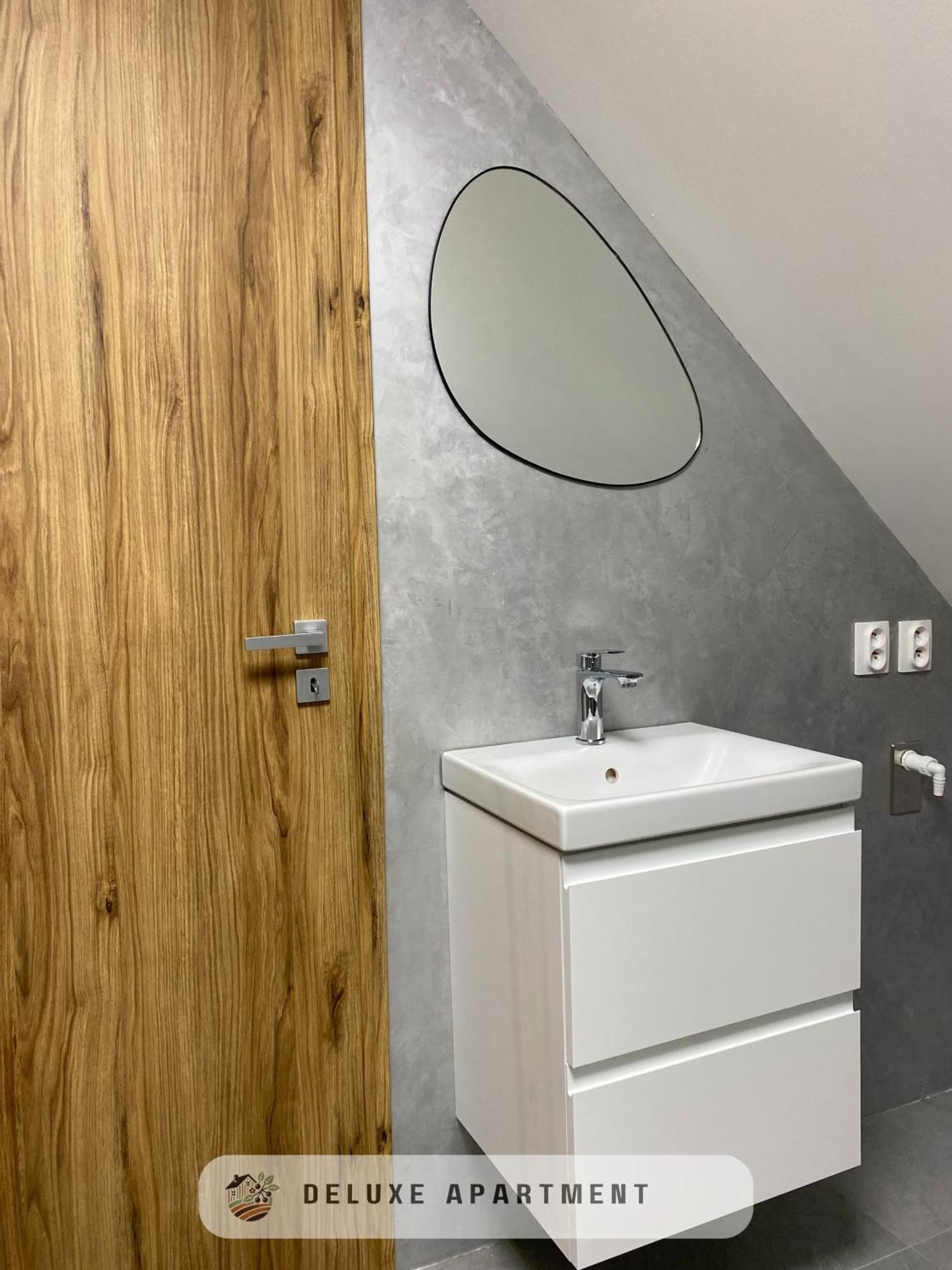 Apartmanovy Dom Visnove Buitenkant foto